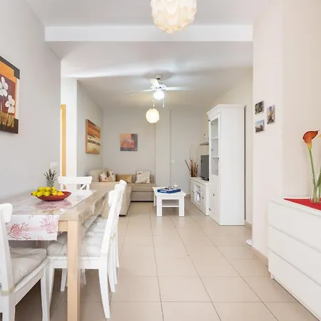 Home2book Charming Sea Breeze Medano شقة El Médano