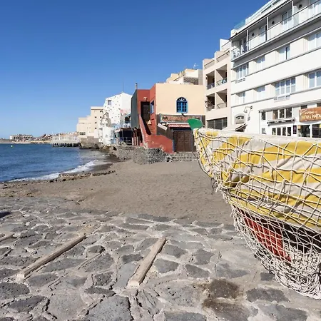 Home2book Charming Sea Breeze Medano شقة